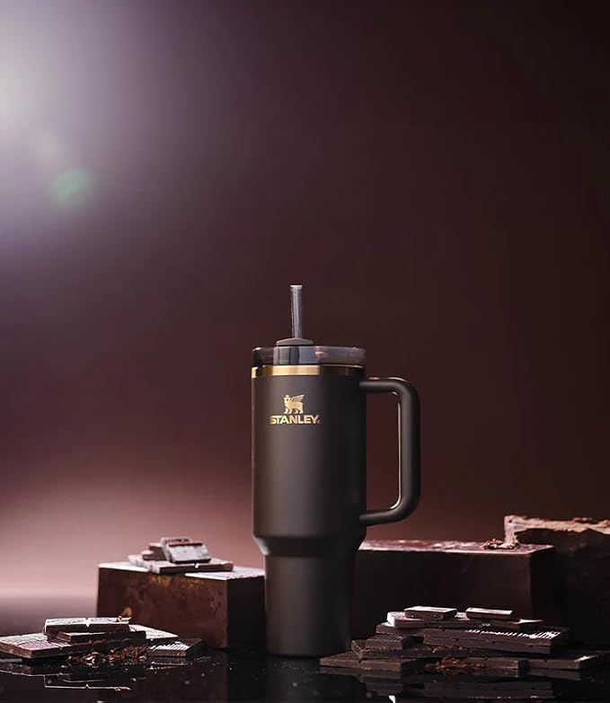 Stanley The Chocolate Gold Exclusive Quencher H2.0 Flowstate Tumbler | 40 oz Limited Edition, Brown