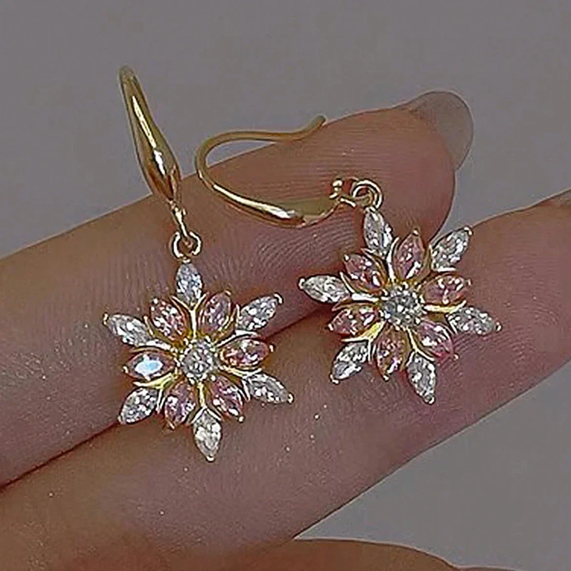 Women's Gold Hoop Earrings CZ Snow Crystal Dangle Elegant Jewelry-o