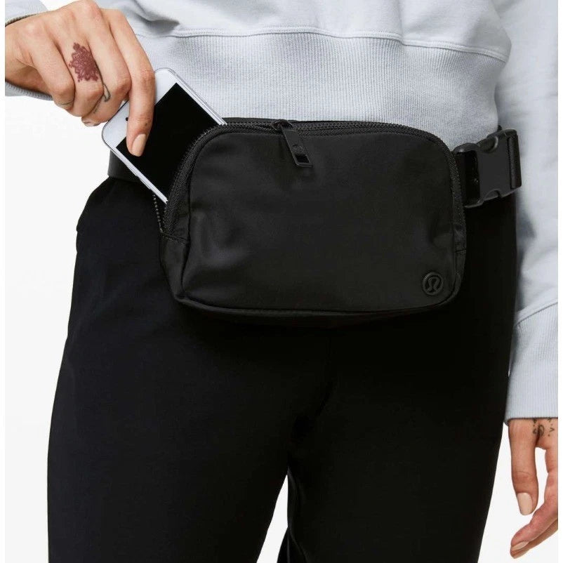 New LULULEMON Everywhere Belt Bag SOLID BLACK BLK LU9AX2S Fanny Pack Sling Bum
