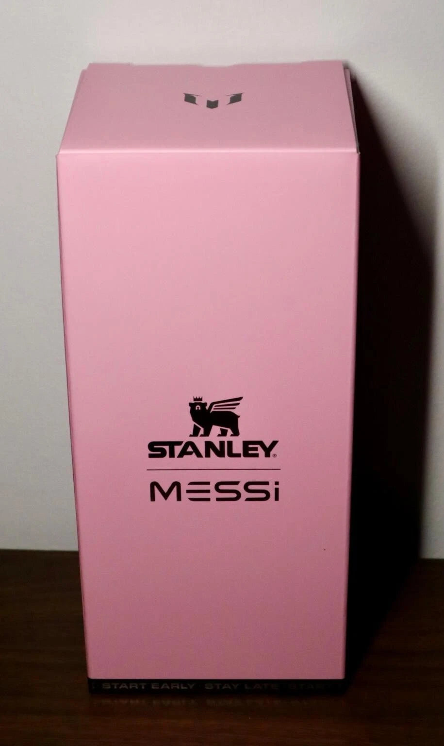 THE MESSI X STANLEY QUENCHER PROTOUR FLIP STRAW TUMBLER | 40 OZ