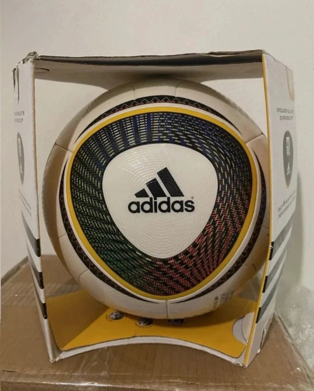 Adidas Jabulani Official Match Ball FIFA World Cup (2010) Soccer Ball Size 5