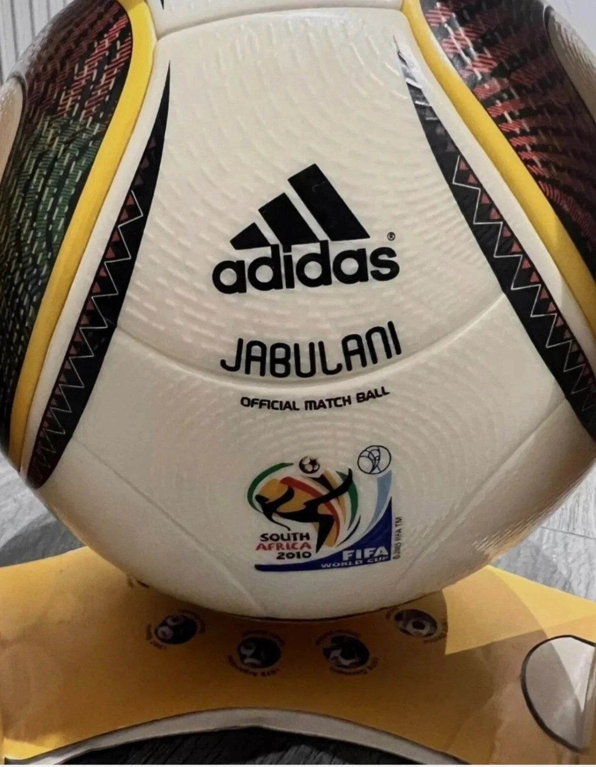 Adidas Jabulani Official Match Ball FIFA World Cup (2010) Soccer Ball Size 5
